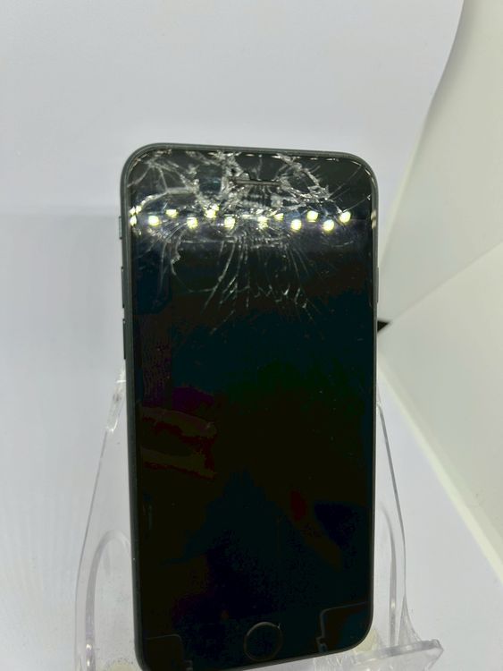 ��SIM�ե꡼ iPhoneSE��3����  128GB �ߥåɥʥ��� �Хåƥ꡼75%
