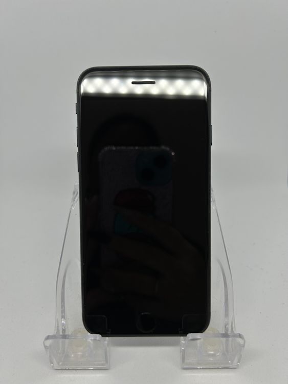 ��SIM�ե꡼ iPhoneSE��3����  128GB �ߥåɥʥ��� �Хåƥ꡼77%