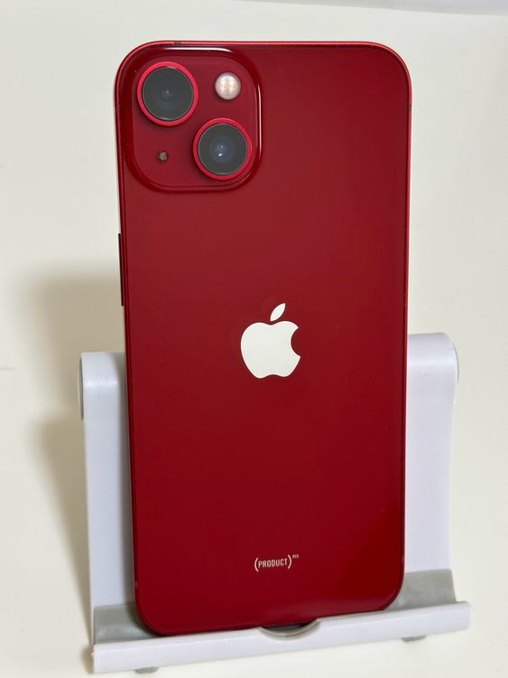 ���Хåƥ꡼84% SIM�ե꡼ iPhone13 128GB ��å�