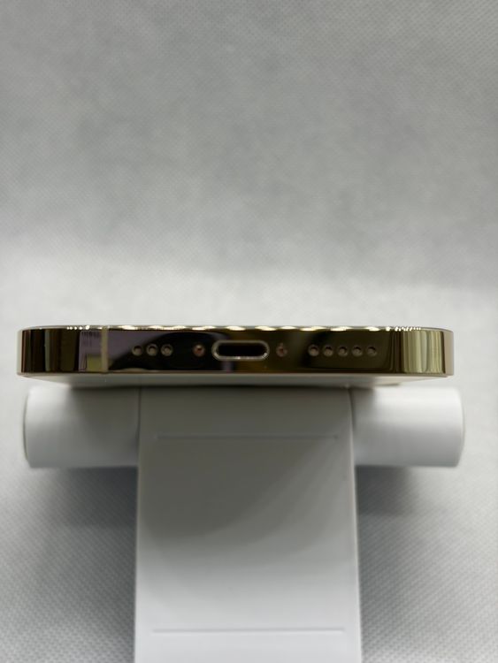 ���Хåƥ꡼81% ���� SIM�ե꡼ iPhone13Pro 128GB �������