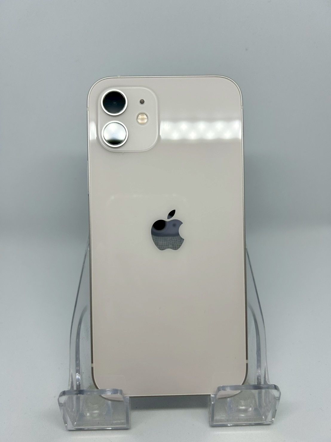 iPhone 12 64GB ホワイト 利用制限◯ SIMフリー Amazon | 【整備済み品】 Apple iPhone 12 64GB ホワイト SIM