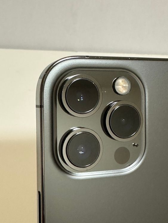 ��SIM�ե꡼ iPhone12ProMax 128GB ����ե�����