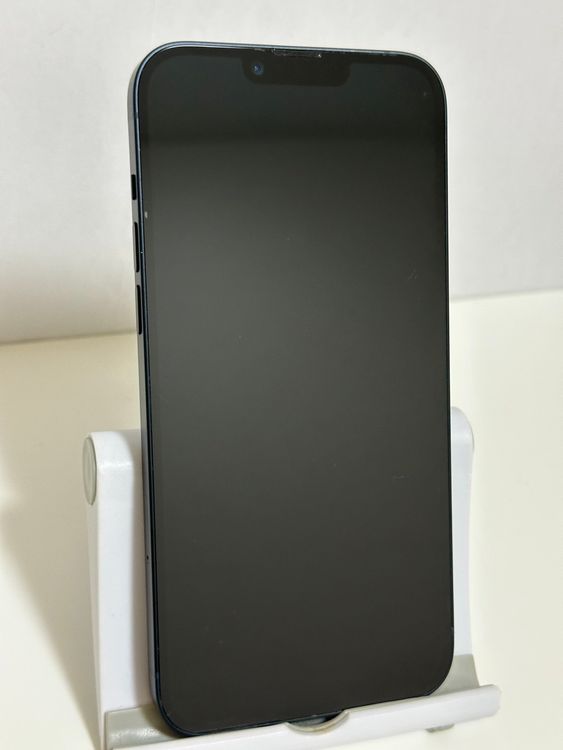 ���Хåƥ꡼84% ���� SIM�ե꡼ iPhone14Plus 128GB �ߥåɥʥ���