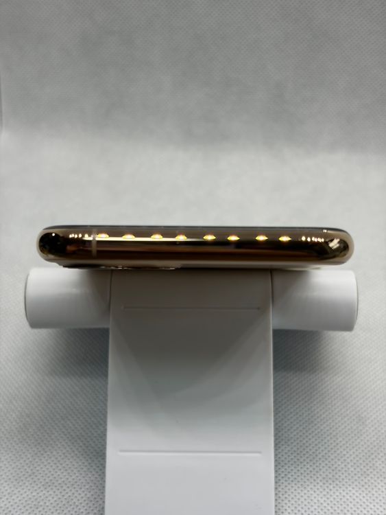 ���Хåƥ꡼99% ���� SIM�ե꡼ iPhone11Pro 256GB �������