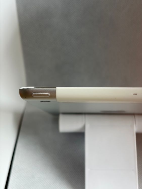 ���ϥԥͥ��ͥå� iPad mini 3 128GB ����С� SoftBank