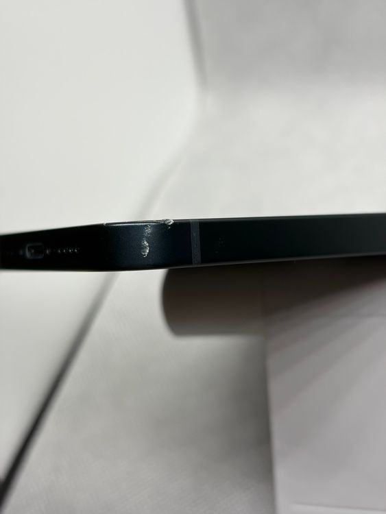 ���Хåƥ꡼89% SIM�ե꡼ iPhone13mini 128GB �ߥåɥʥ���