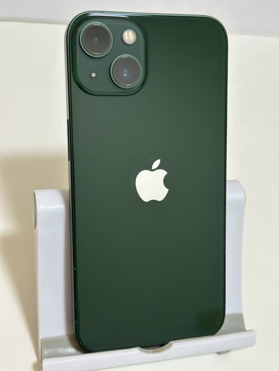 ���Хåƥ꡼82% SIM�ե꡼ iPhone13 128GB ���꡼��