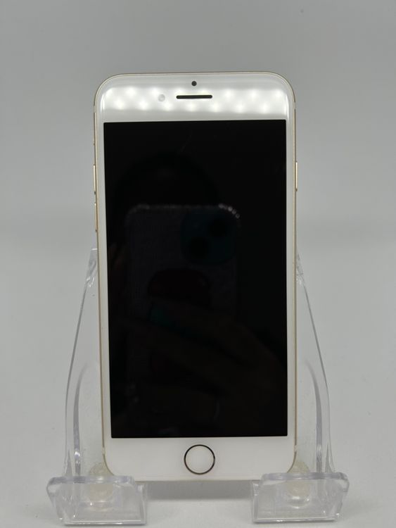 ���ϥԥͥ��ͥå� SIM�ե꡼ iPhone7  128GB ������� 94% ����̵��