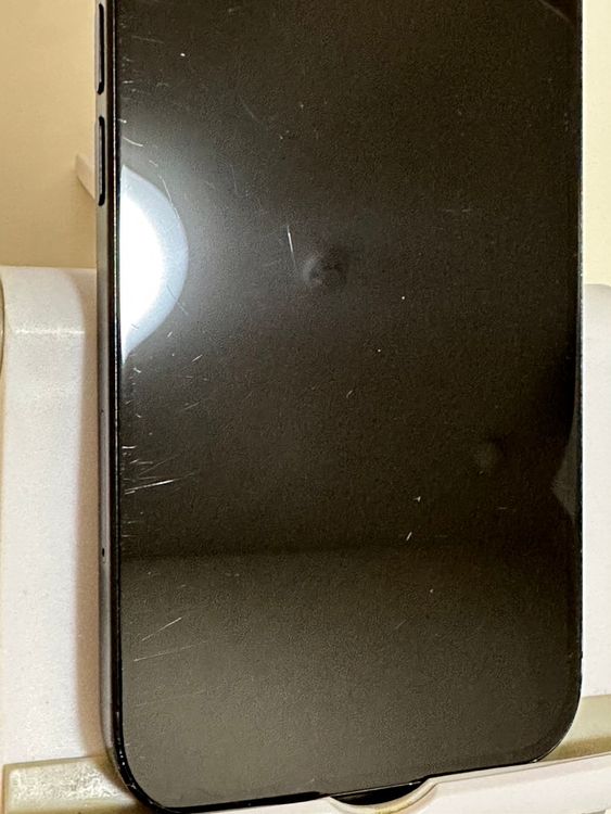 ���Хåƥ꡼90% SIM�ե꡼ iPhone16 128GB �֥�å�