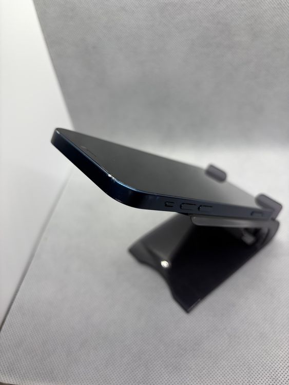 ���ϥԥͥ��ͥå� SIM�ե꡼ iPhone12 64GB �֥롼 �Хåƥ꡼80%