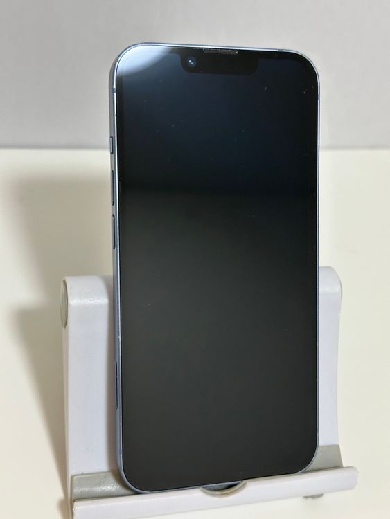 ���Хåƥ꡼80% SIM�ե꡼ iPhone14 128GB �֥롼