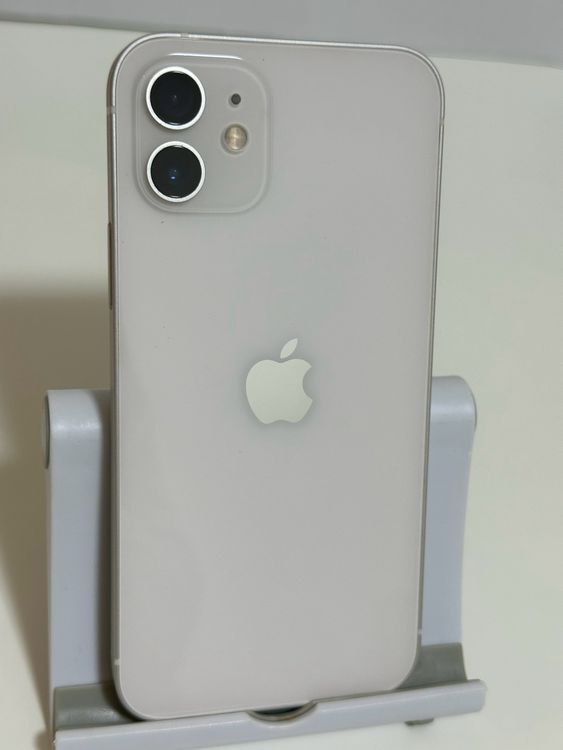 ��SIM�ե꡼ iPhone12 64GB �ۥ磻��