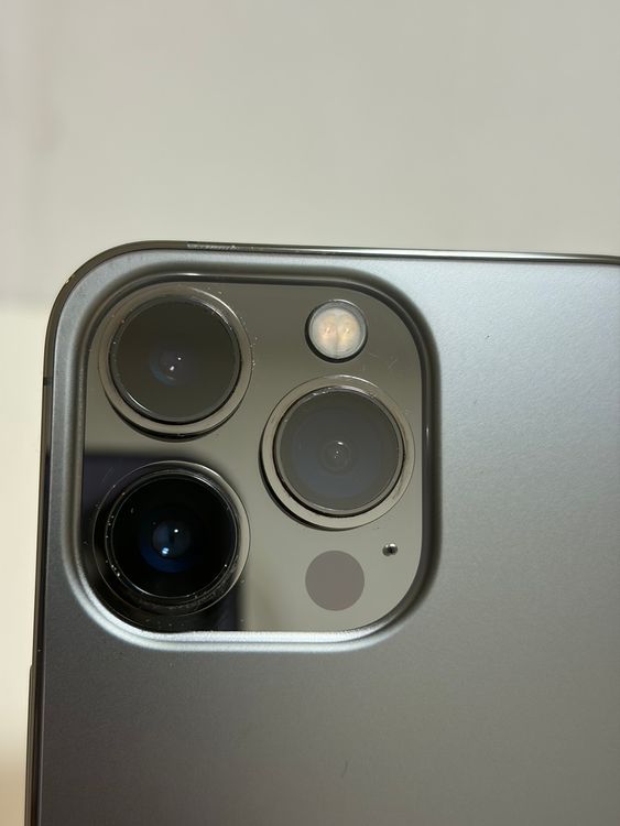 ������ �Хåƥ꡼80% SIM�ե꡼ iPhone13Pro 128GB ����ե�����