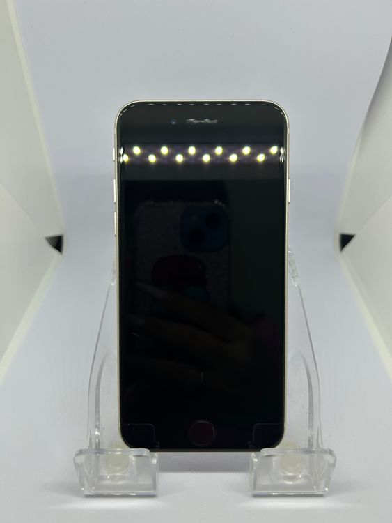 ��SIM�ե꡼ iPhoneSE��3����  128GB �������饤��