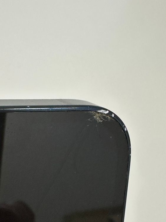 ���Хåƥ꡼80% SIM�ե꡼ iPhone13 128GB �ߥåɥʥ���