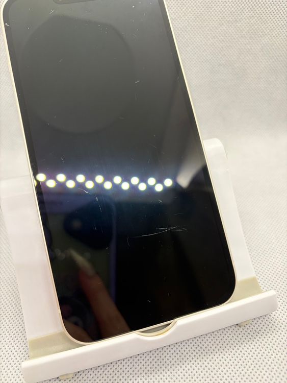 ���ϥԥͥ��ͥå� SIM�ե꡼ iPhone14 128GB �������饤�� �Хåƥ꡼81%