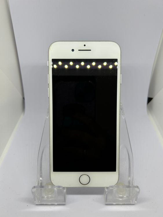 ��SIM�ե꡼ iPhone8  64GB ����С� �Хåƥ꡼75%