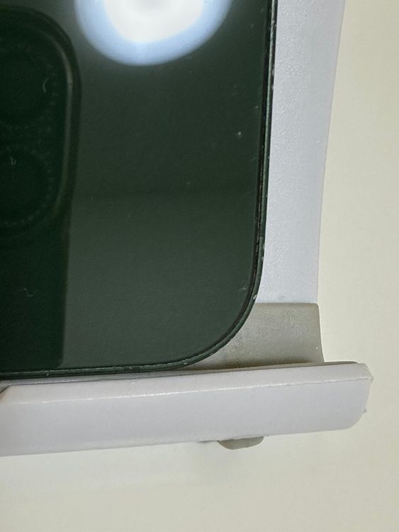 ���Хåƥ꡼81% SIM�ե꡼ iPhone13 128GB ���꡼��
