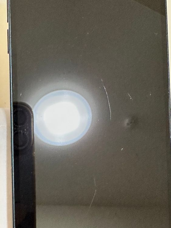���Хåƥ꡼86% SIM�ե꡼ iPhone14Plus 128GB �ߥåɥʥ���