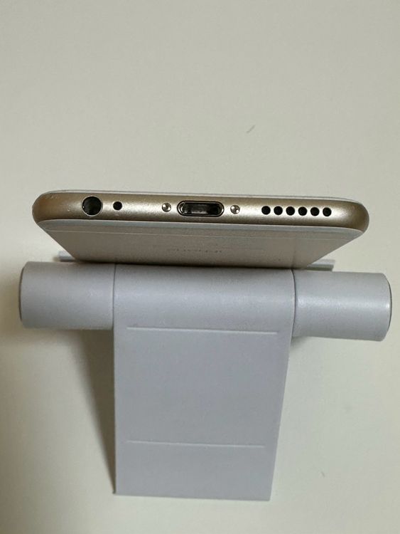 ��iPhone6 64GB ������� docomo