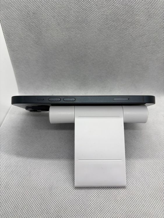 ���Хåƥ꡼89% SIM�ե꡼ iPhone14 128GB �ߥåɥʥ���