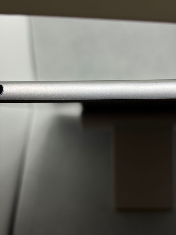 ������ iPad ��8���� 32GB ���졼 Wi-Fi��ǥ�