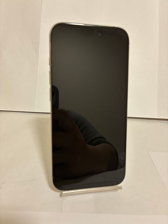 ���ϥԥͥ��ͥå�iPhone15Pro 256GB �ۥ磻�ȥ����˥���   ����̵��