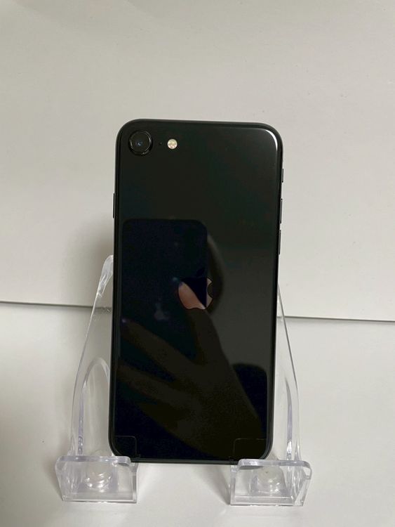 iPhone SE(第2世代) 商品一覧｜ムスビー【中古スマホ・中古