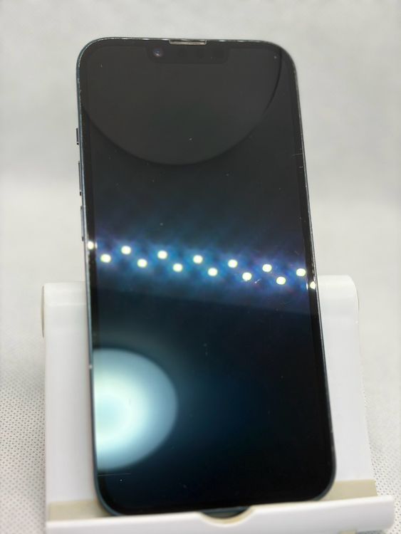 ���Хåƥ꡼83% SIM�ե꡼ iPhone14 128GB �ߥåɥʥ���