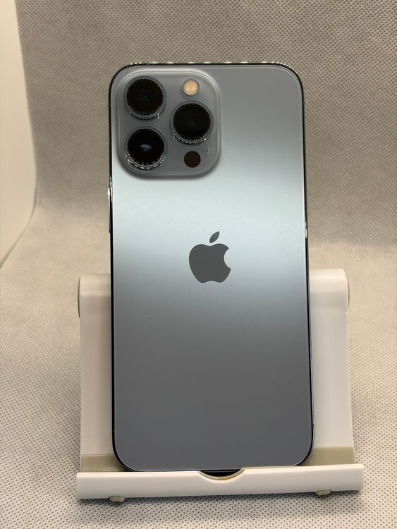 ���Хåƥ꡼85% SIM�ե꡼ iPhone13Pro 128GB ������֥롼