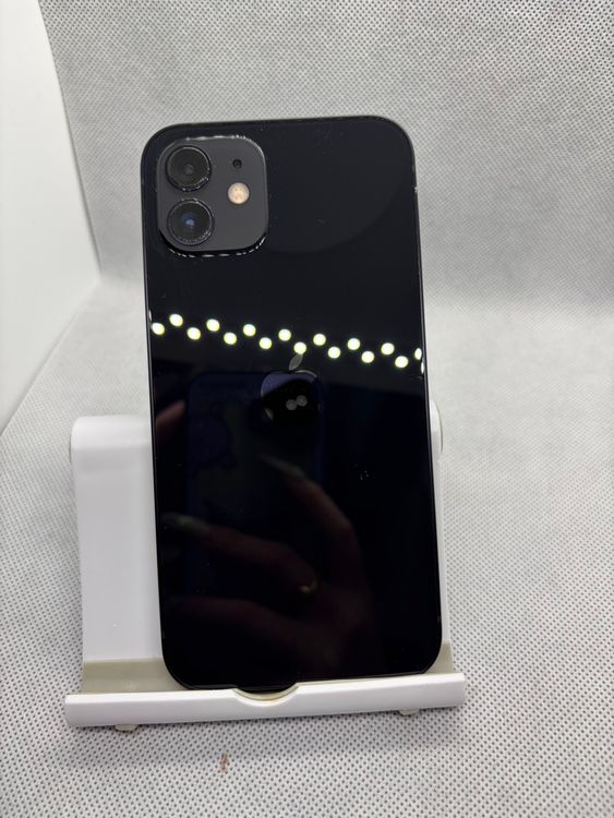 ���ϥԥͥ��ͥå� SIM�ե꡼ iPhone12 64GB �֥�å� �Хåƥ꡼84%