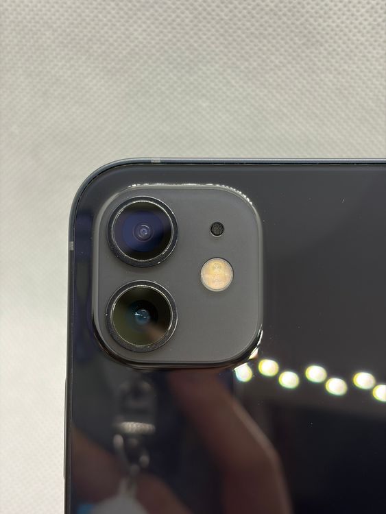 ���Хåƥ꡼85% ���� SIM�ե꡼ iPhone12 64GB �֥�å�