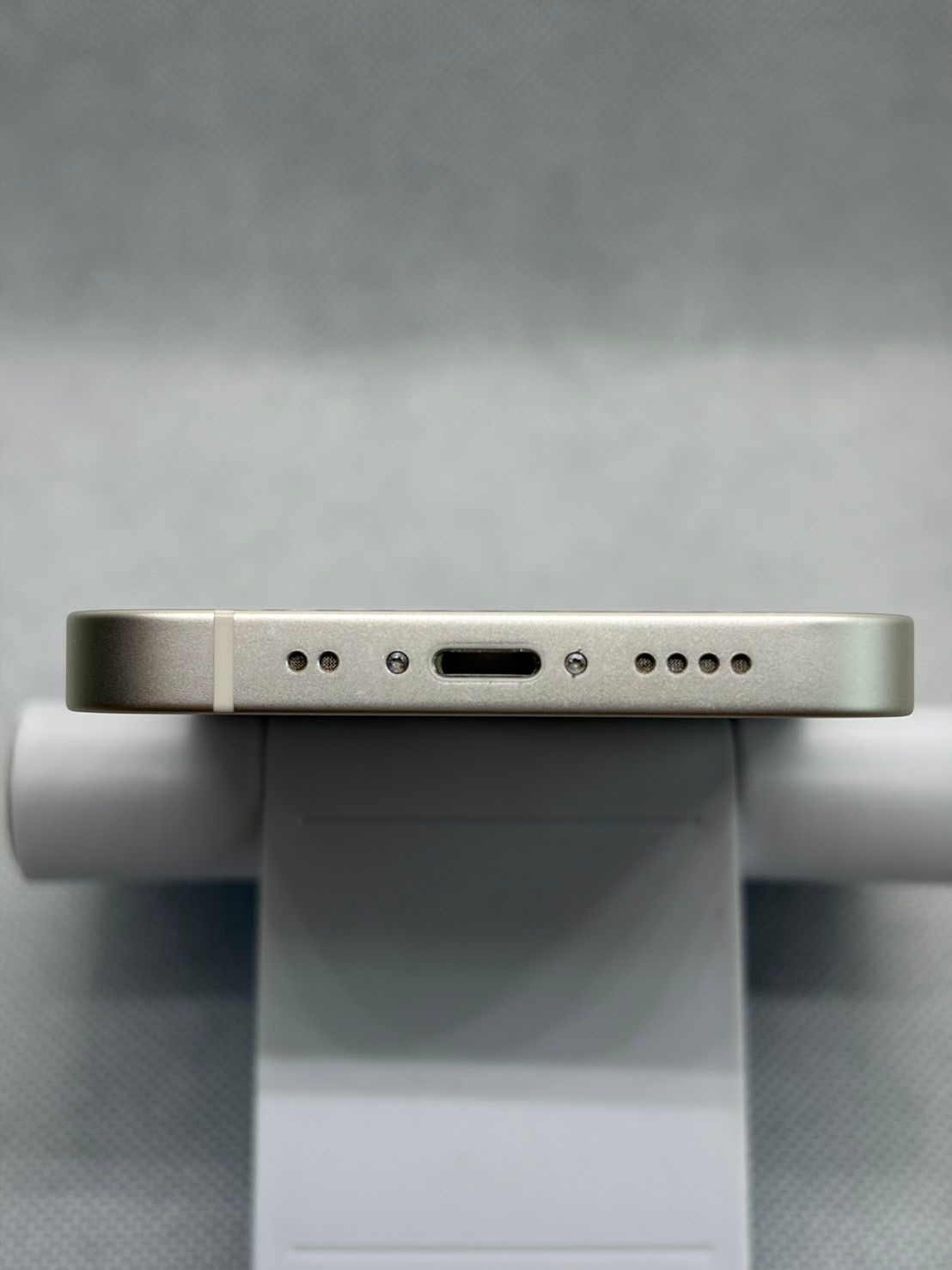 ムスビー｜◯超美品 SIMフリー iPhone12 128GB ホワイト バッテリー82 