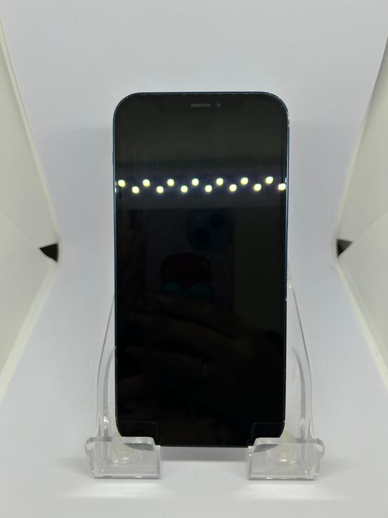 ��SIM�ե꡼ iPhone12  64GB �֥롼 �Хåƥ꡼73%