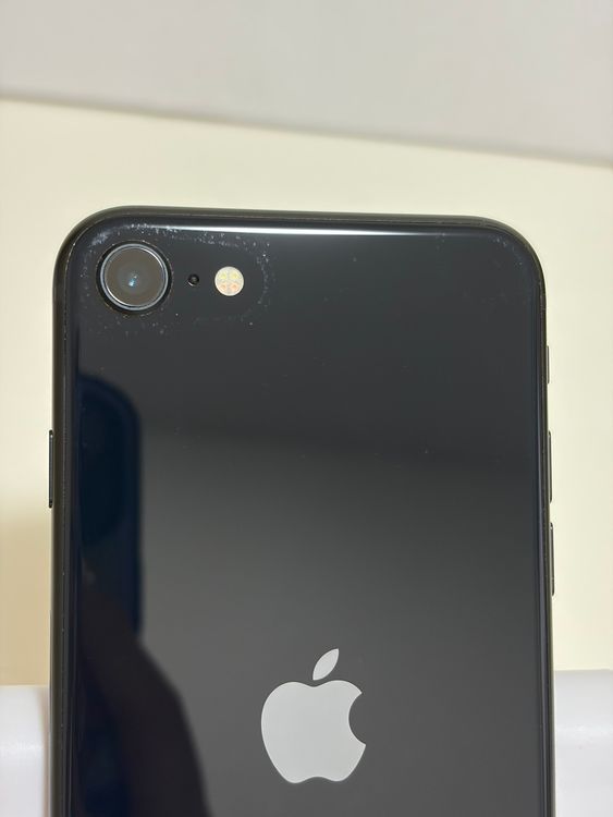 ���Хåƥ꡼81% SIM�ե꡼ iPhoneSE ��3���� 128GB �ߥåɥʥ���