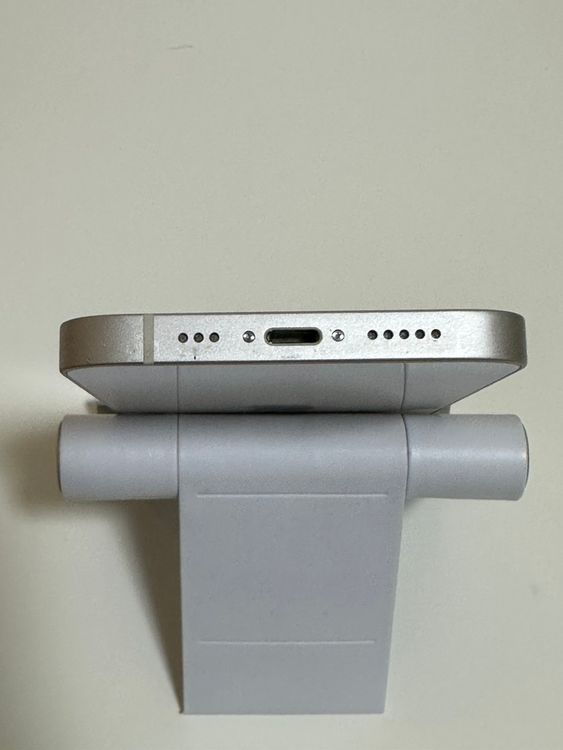 ��SIM�ե꡼ iPhone13 256GB �������饤��