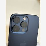 ���Хåƥ꡼85% SIM�ե꡼ iPhone15Pro 256GB �֥롼�����˥���