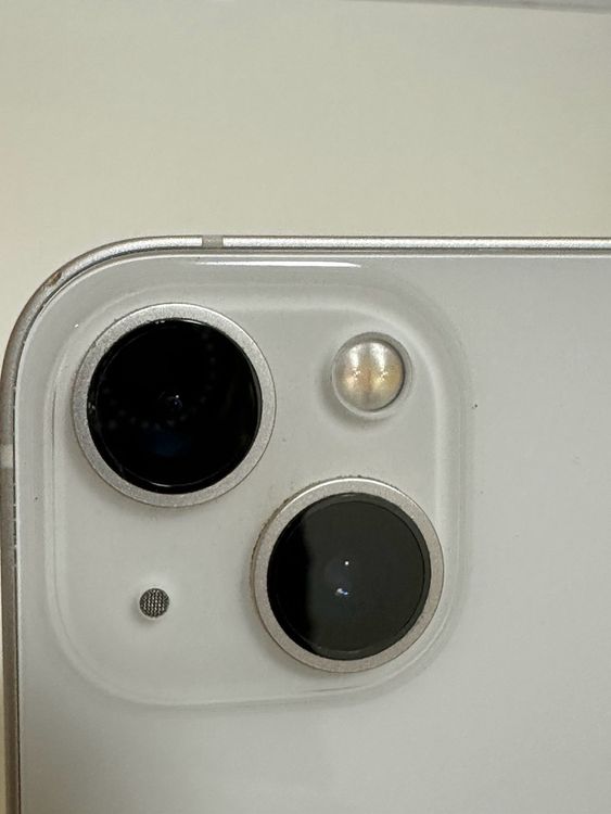 ���Хåƥ꡼84% Ķ���� SIM�ե꡼ iPhone13 128GB �������饤��