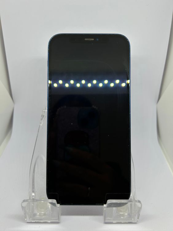 ��SIM�ե꡼ iPhone12  128GB �֥롼 �Хåƥ꡼74%