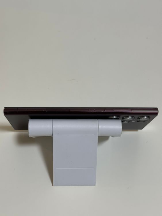 ��au Galaxy S22 Ultra SCG14 256GB �С�����ǥ�