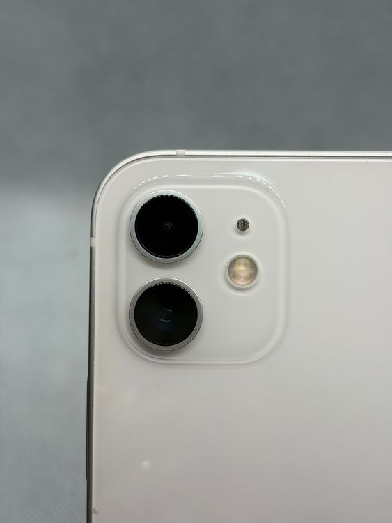 ���Хåƥ꡼96% Ķ���� SIM�ե꡼ iPhone12 128GB �ۥ磻��