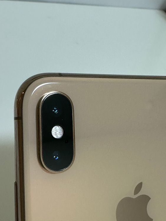 ���Хåƥ꡼80% SIM�ե꡼ iPhoneXSMax 256GB �������