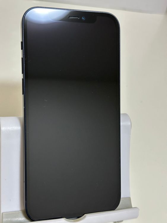 ������ SIM�ե꡼ iPhone12 64GB �֥�å�