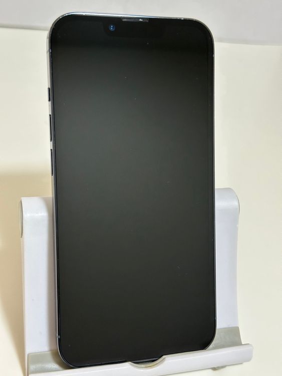 ���Хåƥ꡼80% SIM�ե꡼ iPhone13Pro 128GB ������֥롼