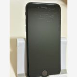 ���Хåƥ꡼82% SIM�ե꡼ iPhoneSE ��2���� 64GB �֥�å�