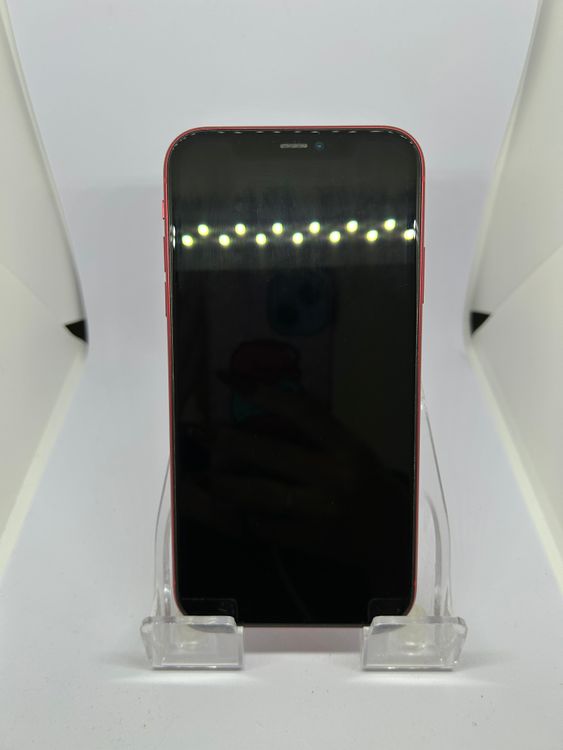 ��SIM�ե꡼ iPhone11  64GB ��å�
