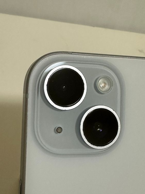 ������ SIM�ե꡼ iPhone15 256GB �֥롼