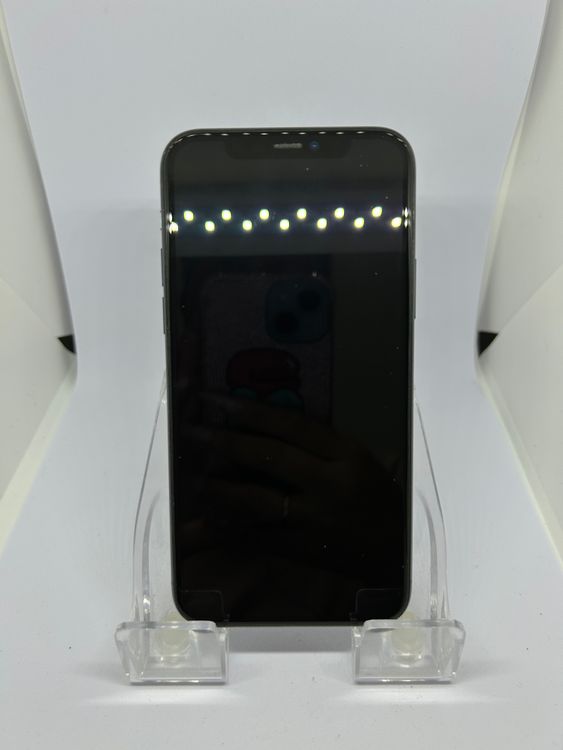 ��SIM�ե꡼ iPhone11Pro  512GB �ߥåɥʥ��ȥ��꡼��