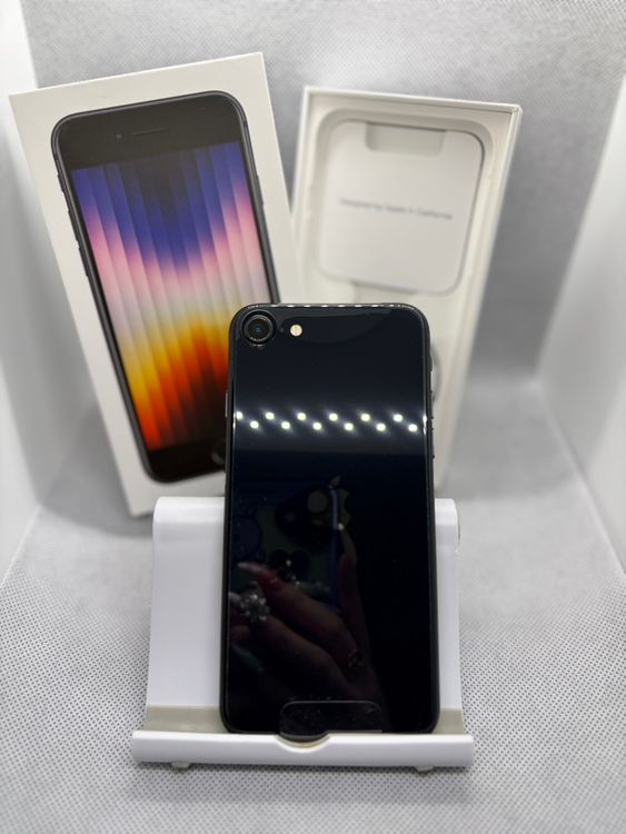 ������̤���� SIM�ե꡼ iPhoneSE ��3���� 64GB �ߥåɥʥ���