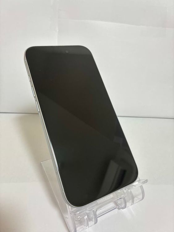 ���Хåƥ꡼87% Ķ���� iPhone15 128GB �֥롼  ����̵��